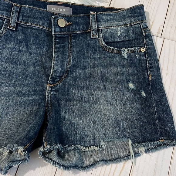 DL1961 Lucy Short shorts size 16 - Picture 3 of 10